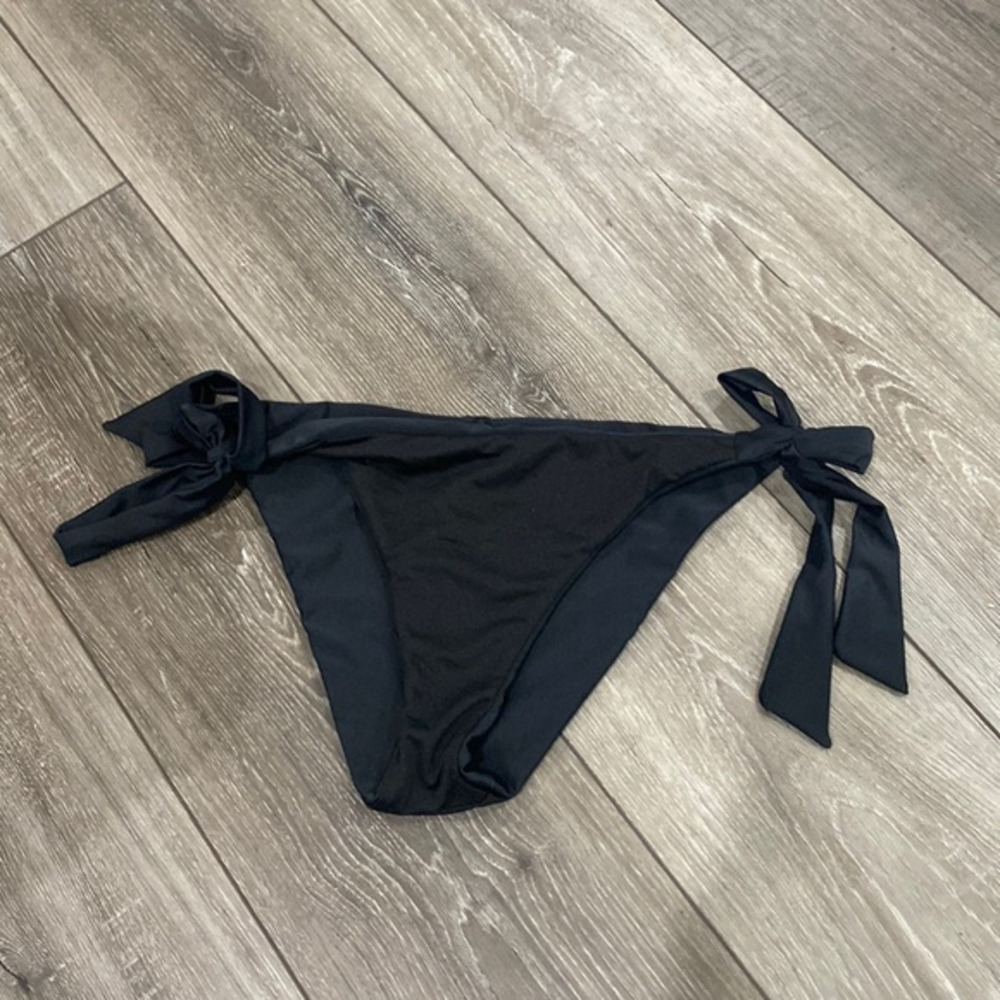 NWT! South Beach‎ Black Bikini Bottom With Tie Detail